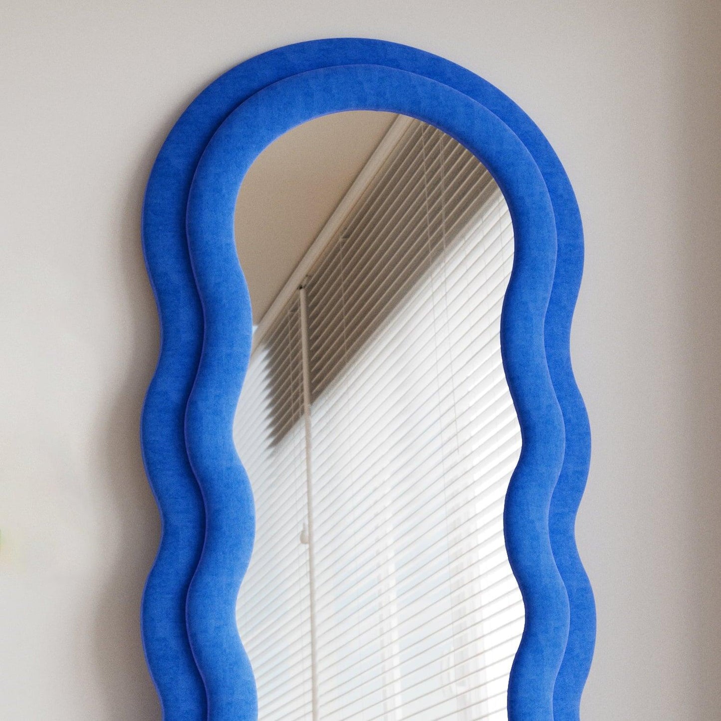 Wavy Symphony Upholstered Full-Length Bedroom Mirror- Modern Wavy Irregular Arched Mirror