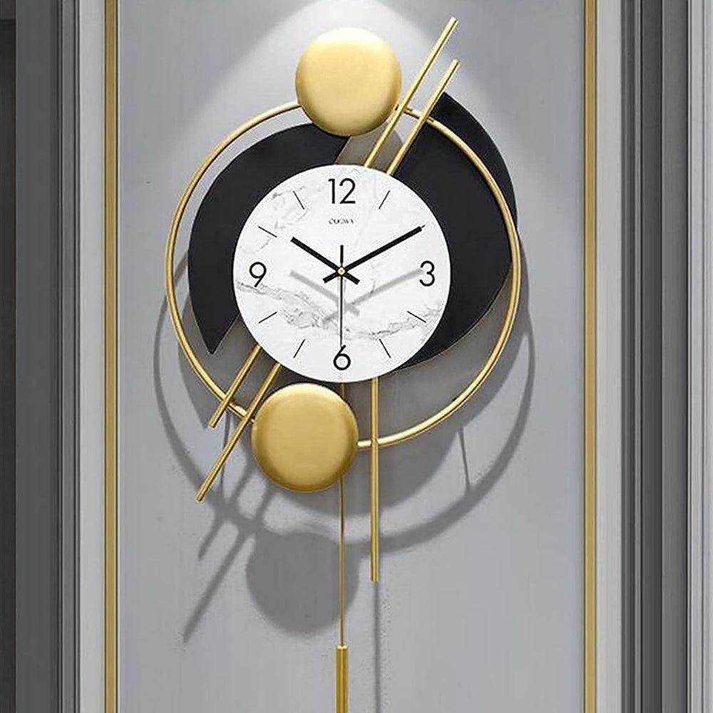 Ephemera Ougwa Luxury Gold and Black Round Metal Wall Clock