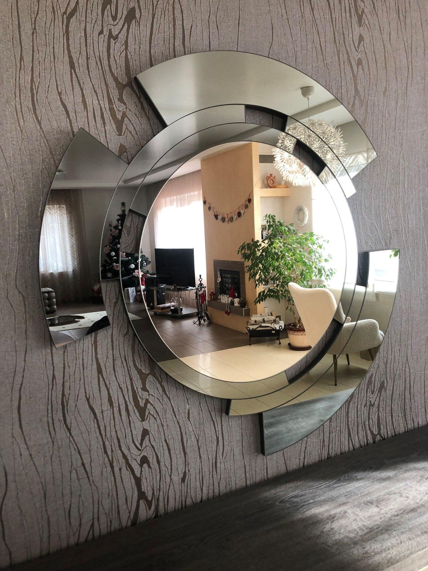 Cassandra's Radiance: Sleek Abstract Round Designer Luxury Decorative Mirror for Dressing Table