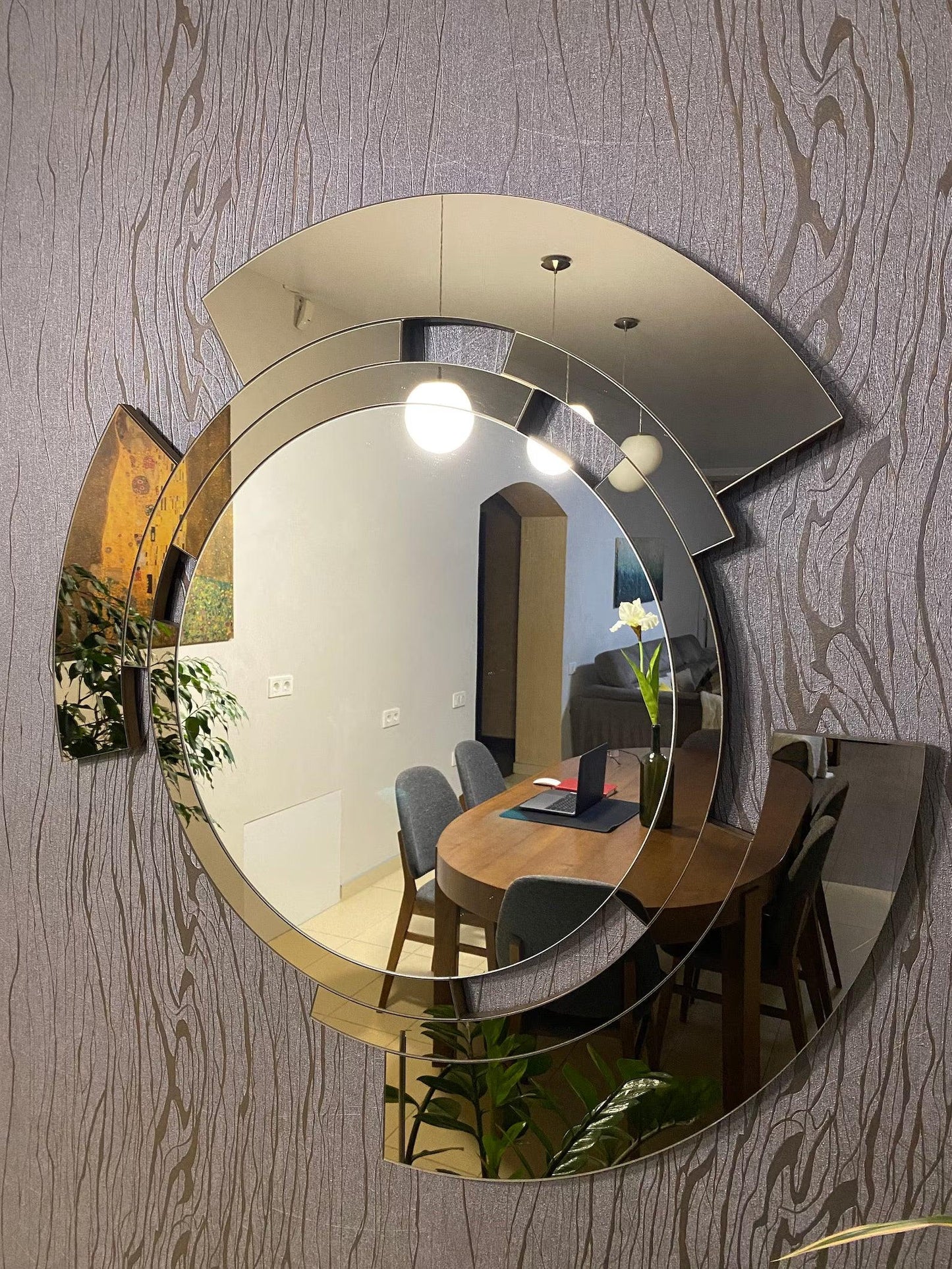 Cassandra's Radiance: Sleek Abstract Round Designer Luxury Decorative Mirror for Dressing Table