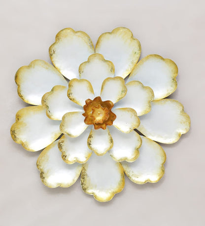 Decorative White and Gold Flower Distressed Wall Decor Metal Wall Art