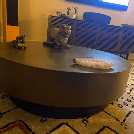 Nelson Contemporary Wooden Coffee Table with Metallic Paint Finish – Modern Round Statement Piece for Elegant Living Rooms