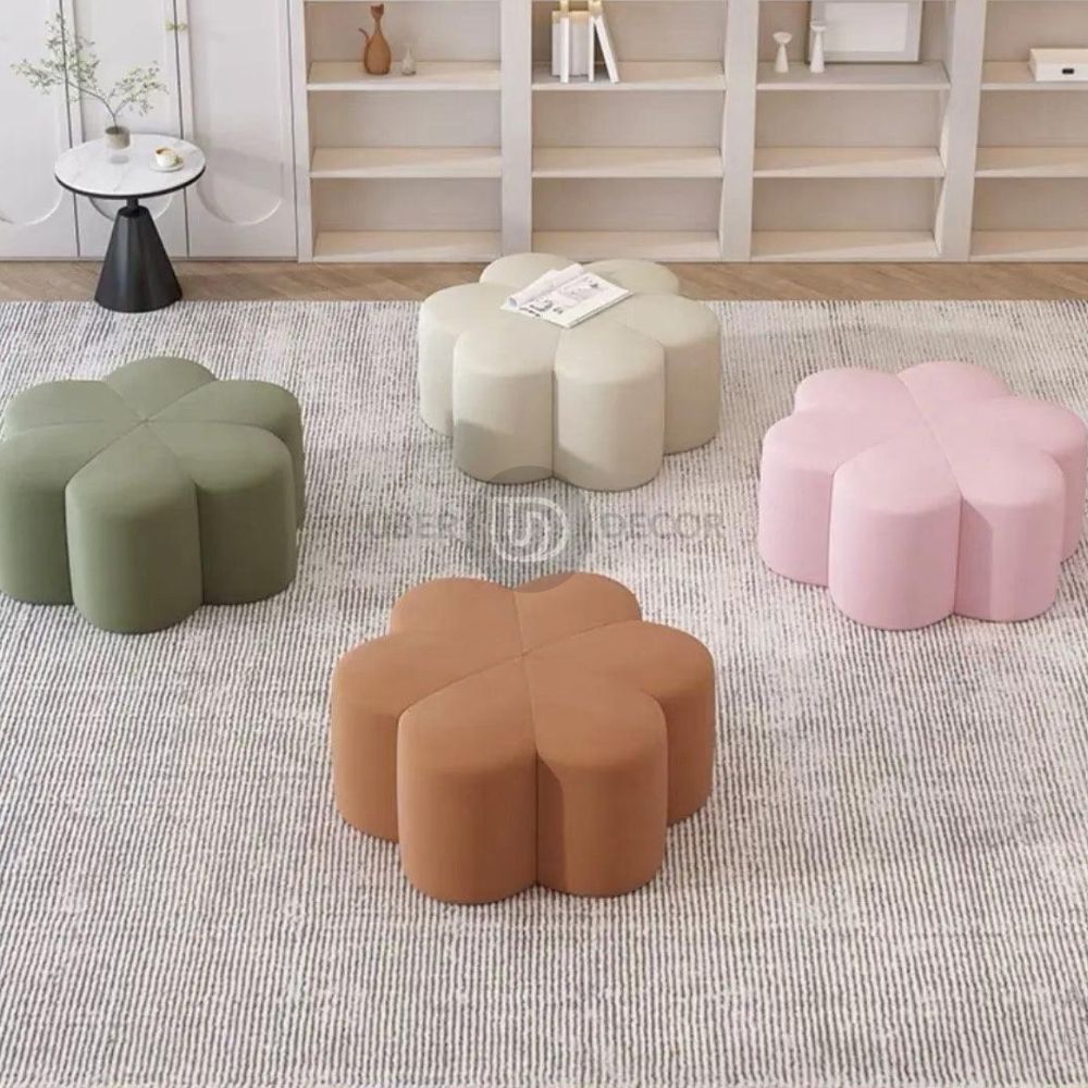 Flora Ottoman Stool - Stylish Flower Shaped Ottoman - Perfect Pouf for Living Room & Modern Sofa Design