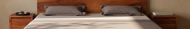 MapleLine Contemporary Solid Wood Platform Bed for Urban Homes