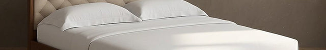 OakBliss Upholstered Diamond-Tufted Platform Bed for Luxe Bedrooms