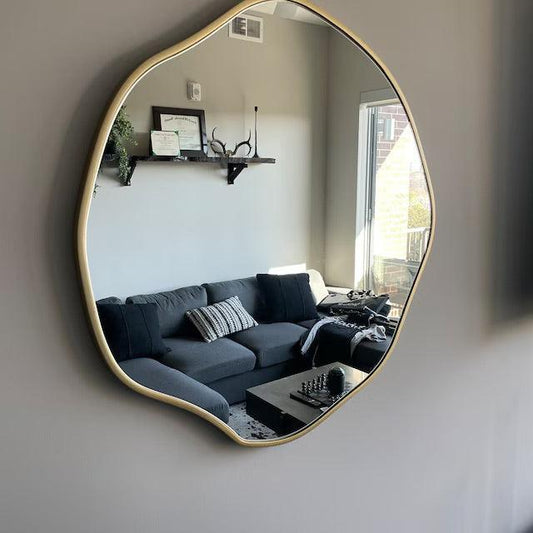 Chic Wavy Frame Mirror – Unique and Contemporary Design - Uber Decor