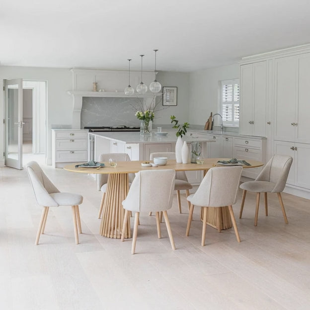 Oaknest Oval Dining Table Modern Solid Wood Dining Table Mid Century Modern Scandinavian Design for Dining Room Kitchen Dining Area