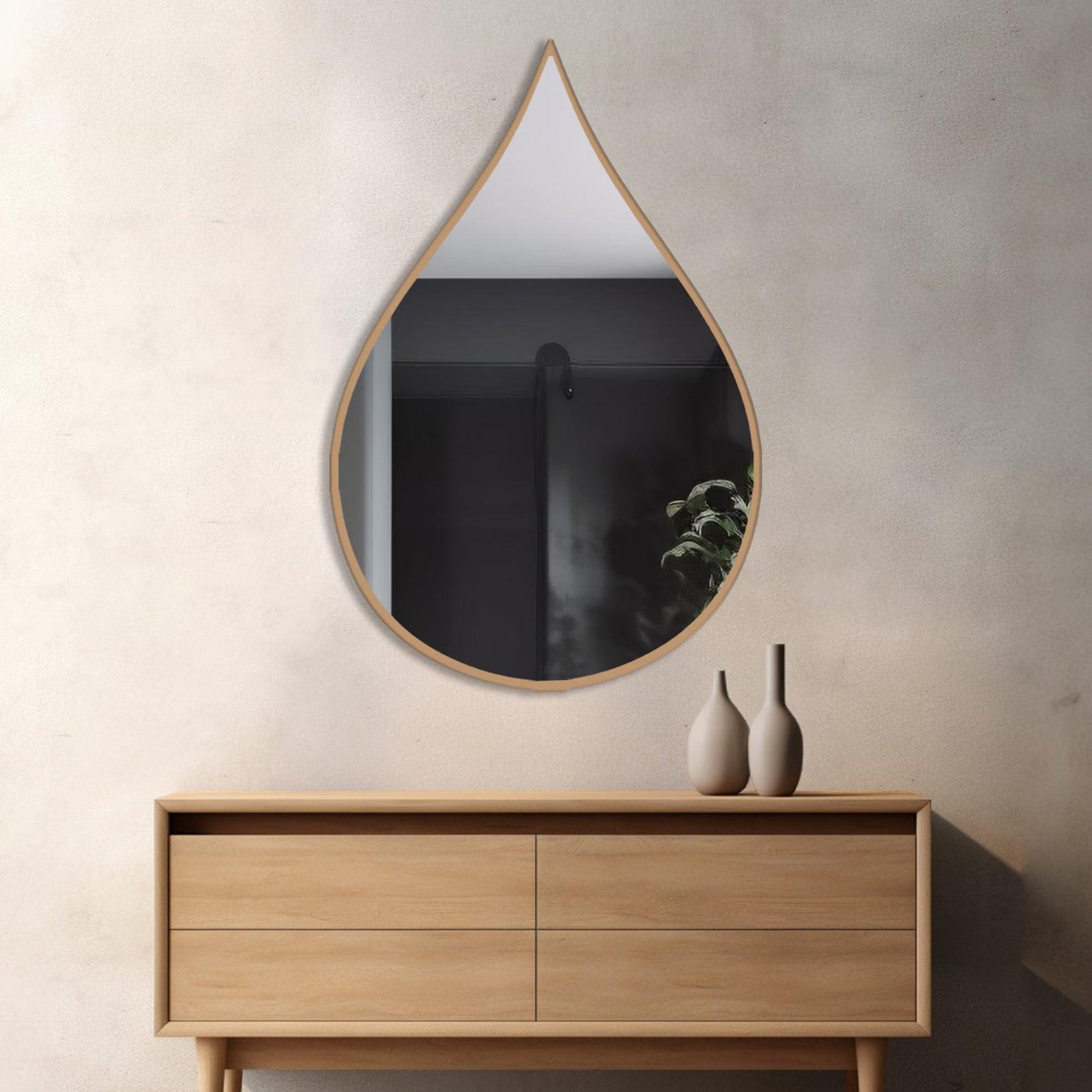 Teardrop Wall Mirror – Elegant and Modern Design - Uber Decor